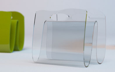 concept design,modellazione superfici,ingegnerizzazione,portariviste in plexiglas termoformato